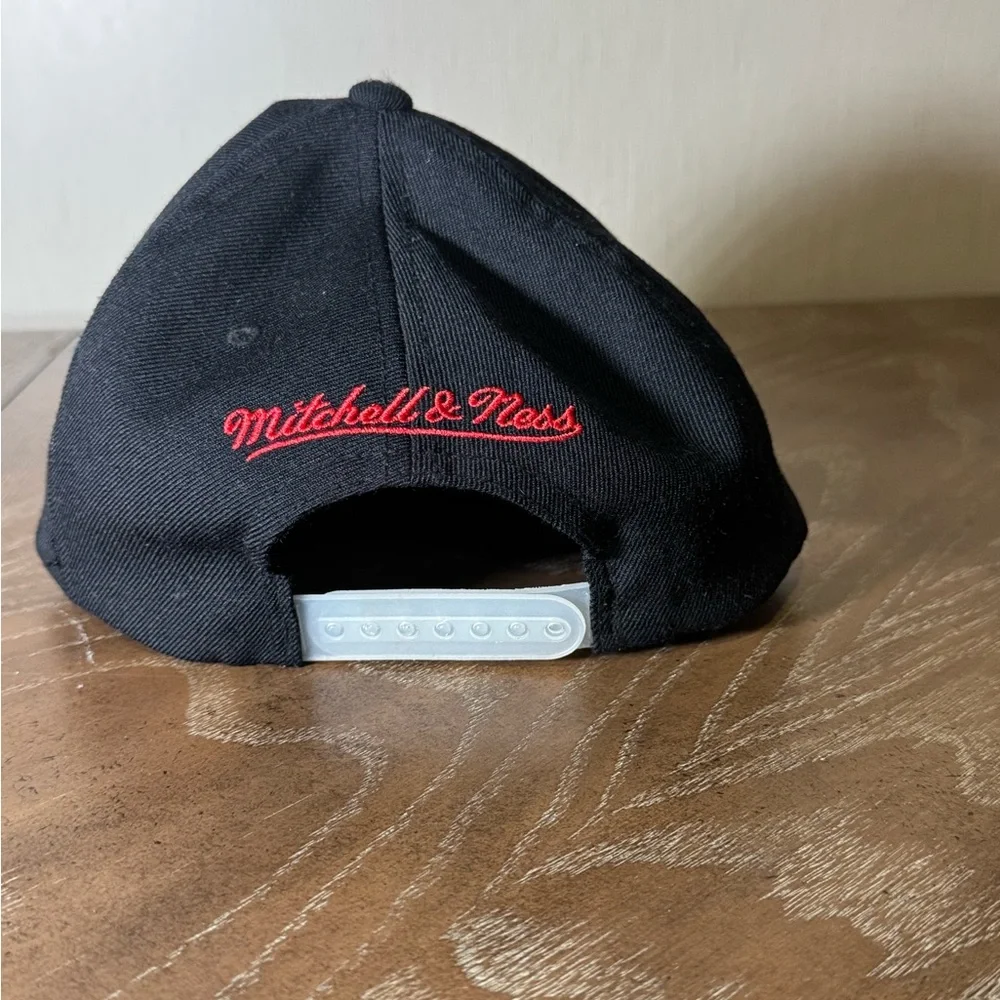 Chicago Bulls Snapback Hat Mitchell & Ness Cap Wool Blend‎ Reflective Bill